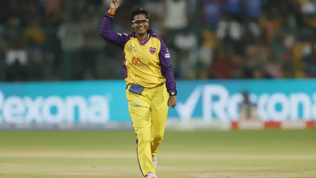 Deepti Sharma released by UP Warriorz